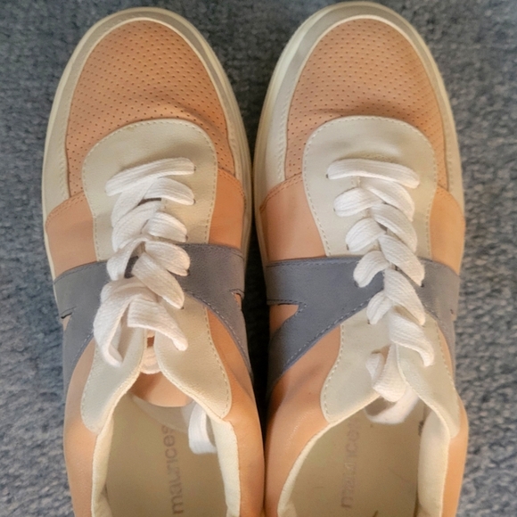 Maurices Sneakers - Picture 1 of 2